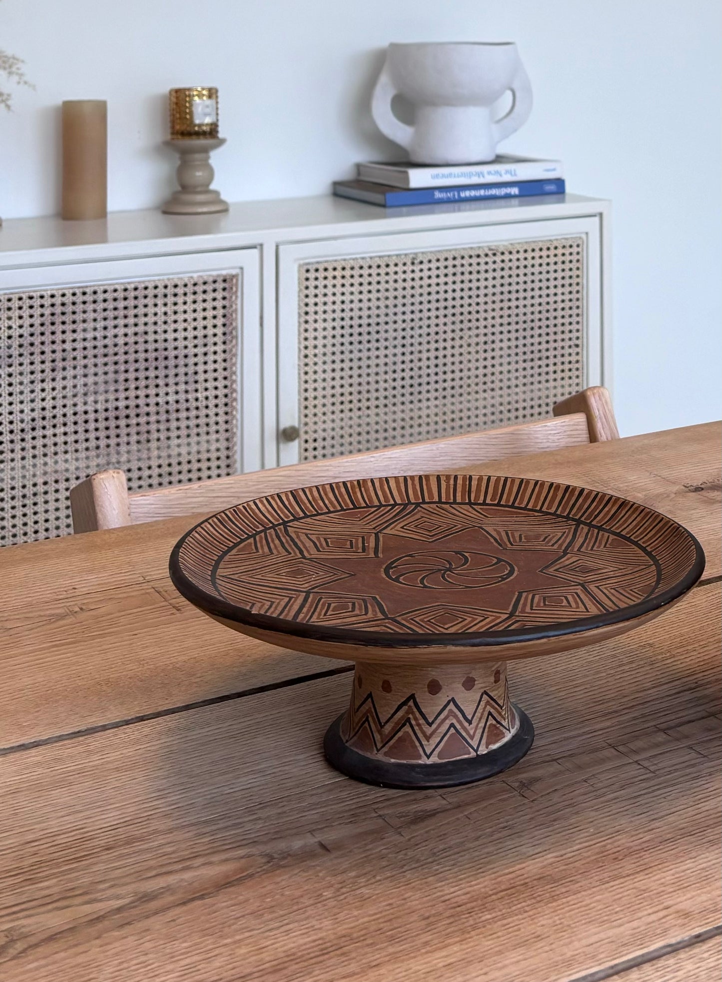 Plat sur Pied "Berbere" Marron