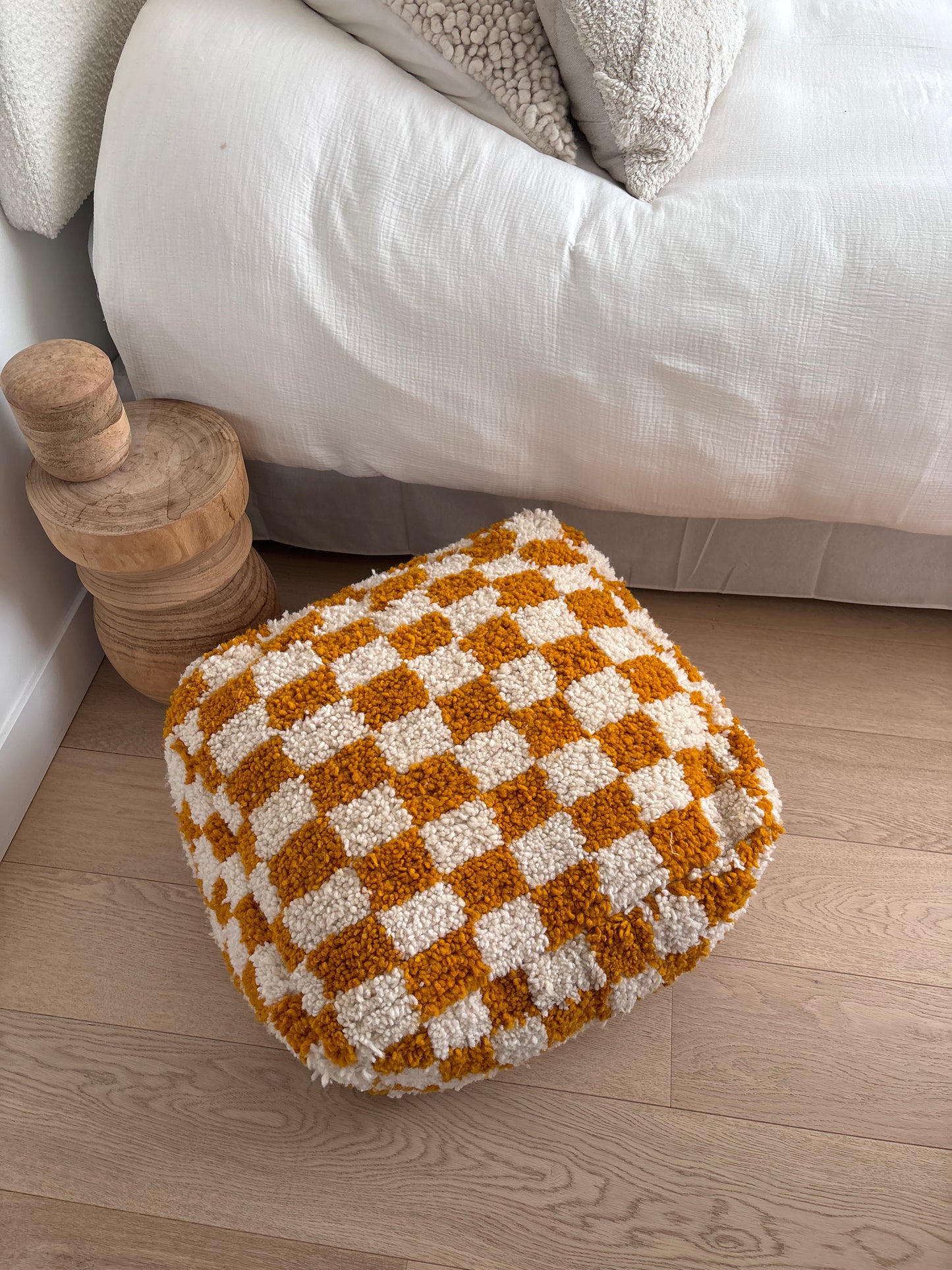 Pouf Béni Ouarain "Damier" Orange Moutarde